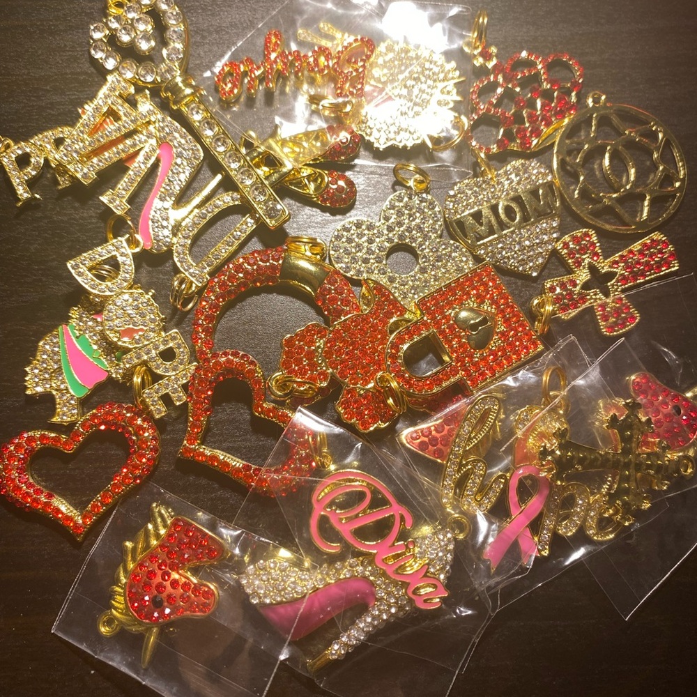 20pc Mixed Bling Charm Bundle